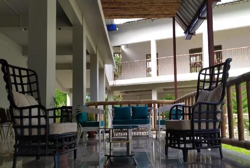 Hatikhuli Hotel Shoolin Wood מראה חיצוני תמונה