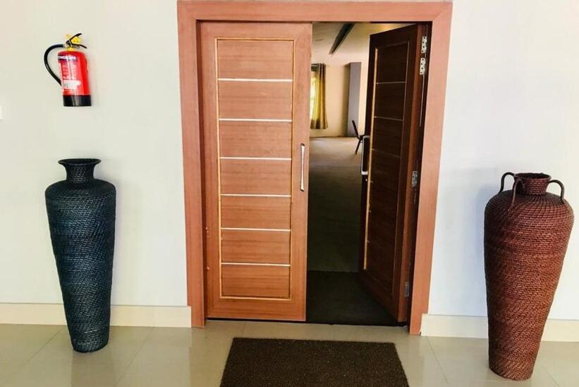 Hatikhuli Hotel Shoolin Wood מראה חיצוני תמונה